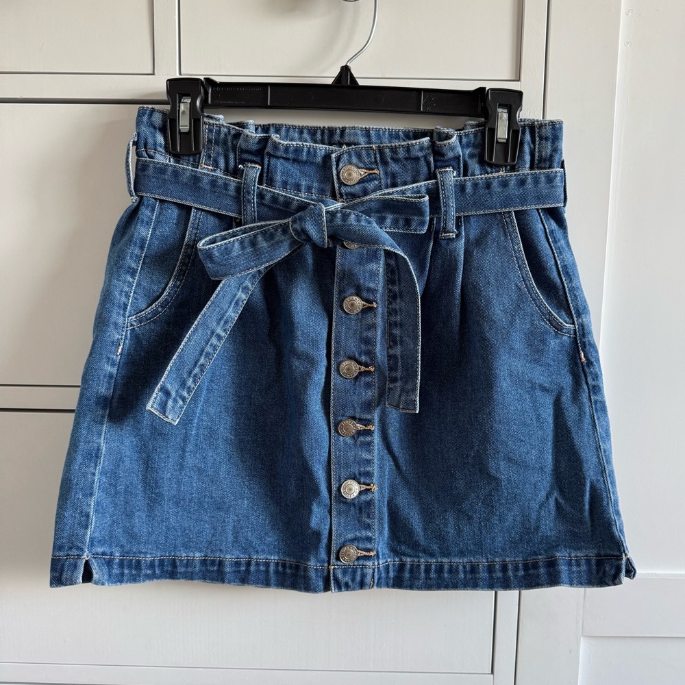 American Eagle Super Hi-Rise A-Line Skirt